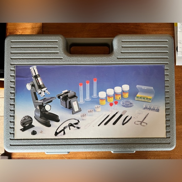 Edu Science Deluxe Microscope Set With Carrying Case 1999 - Picture 1 of 4